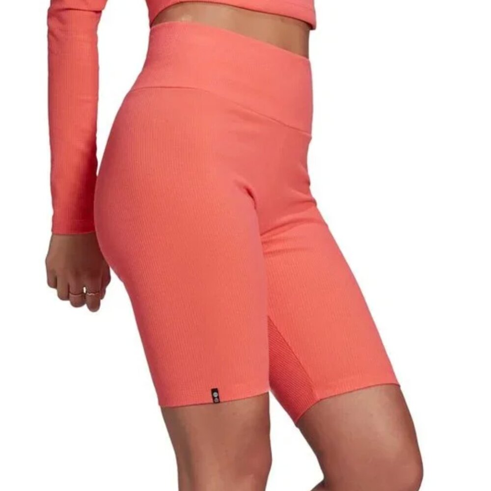 Adidas Vibrant Coral High Waist Bike Shorts Size M like new
